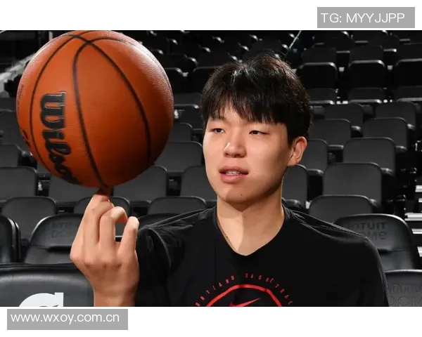 美记感慨杨瀚森泪洒赛场表现不佳却更加看好他的未来发展